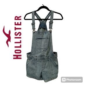 Hollister NWT Boyfriend Short Overalls Medium